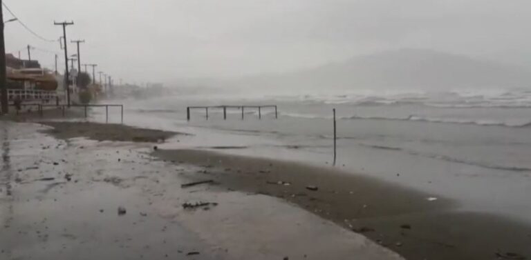 Φτάνει στην Κρήτη ο «Ιανός» – Αλλάζει πορεία ο μεσογειακός κυκλώνας