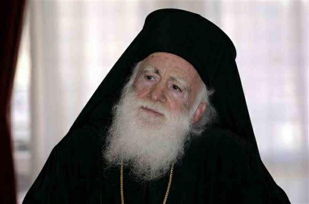 Σε τεστ κορωνοϊού υπεβλήθη ο Αρχιεπίσκοπος Κρήτης
