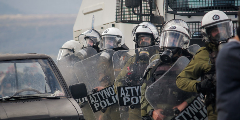 Λέσβος: Τρεις διμοιρίες ΜΑΤ από την Αθήνα μεταβαίνουν στο νησί