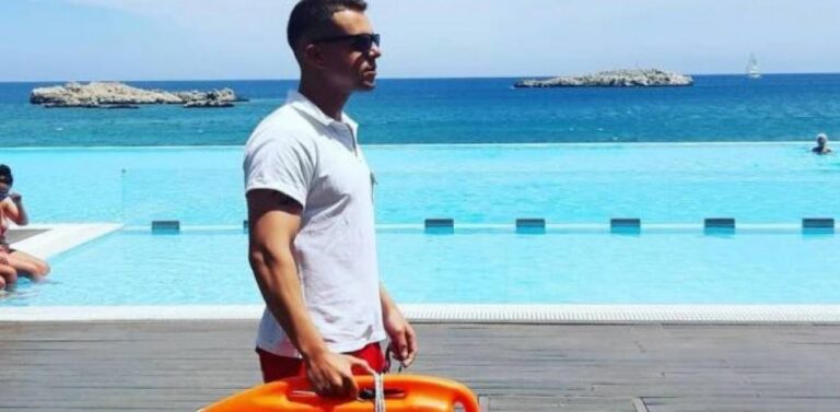 Δραματική διάσωση λουόμενου: «Παλεύαμε με τα κύματα για 6 ώρες»