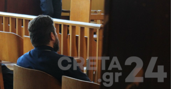 Κρήτη: Διακοπή στη δίκη του ιερέα γιατί αρνείται να βάλει μάσκα! (εικόνες)