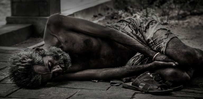 Έκκληση του ΟΗΕ στους δισεκατομμυριούχους: Σώστε εκείνους που πεινούν