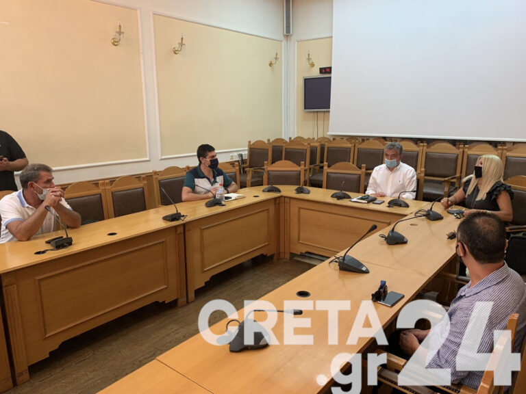 Κρήτη: Μέτρα για τη στήριξη της εστίασης προανήγγειλε ο Αρναουτάκης