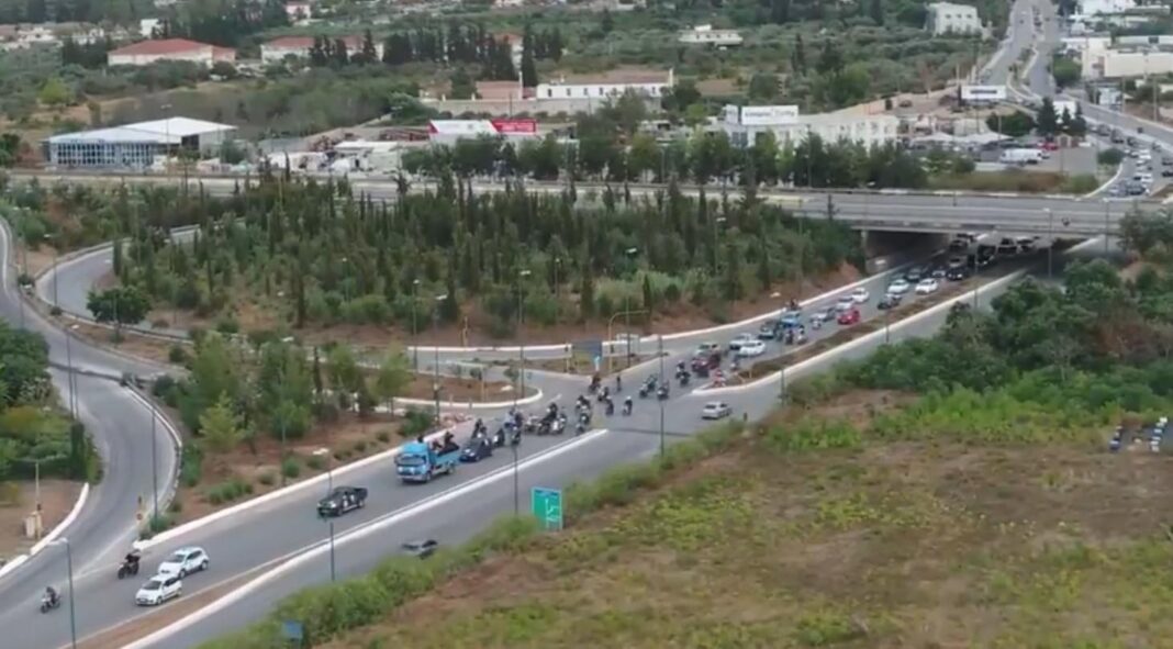 Κρήτη: Μηχανοκίνητη πορεία διαμαρτυρίας ενάντια στα μέτρα για τον κορωνοϊό (εικόνες)
