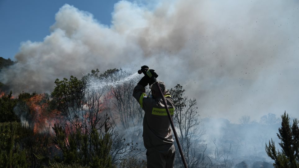 Νεκρός 27χρονος εθελοντής πυροσβέστης μετά από φωτιά