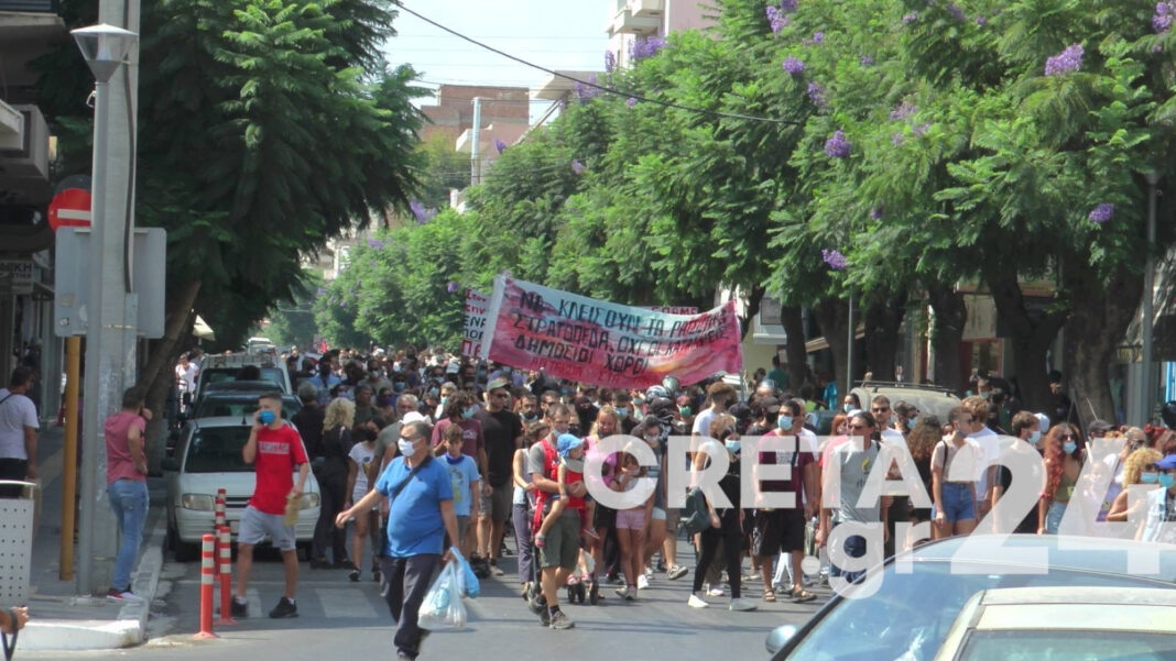 Μεγάλη πορεία στα Χανιά για τη «Rosa Nera» (εικόνες)