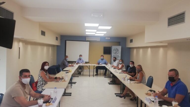 Στο Ρέθυμνο ο πρόεδρος της Πανελλήνιας Ομοσπονδίας Ξενοδόχων
