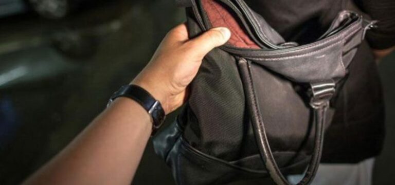 Κρήτη: Προσπάθησαν να της κλέψουν την τσάντα αλλά δεν τα κατάφεραν