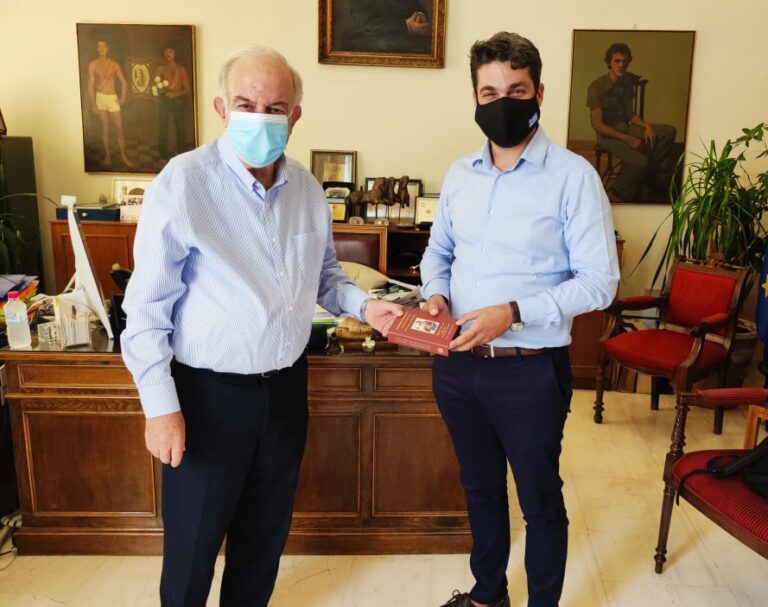 Τι συζήτησαν Β. Λαμπρινός – Π. Σημανδηράκης