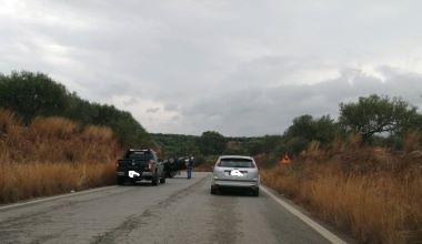 Νέο τροχαίο στην Κρήτη: «Τούμπαρε» αγροτικό, σώος ο οδηγός (εικόνες)