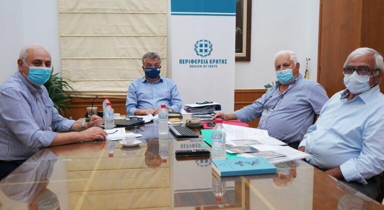 Συνάντηση Περιφερειάρχη Κρήτης με τον Δήμαρχο Βιάννου