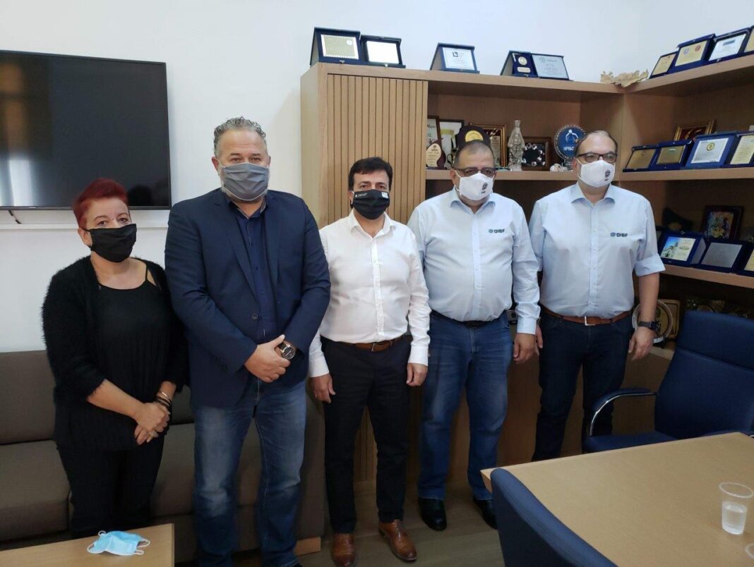 Επίσκεψη Ελληνικής Ομοσπονδίας Αθλητισμού Κωφών στον Αντιπεριφερειάρχη Ηρακλείου