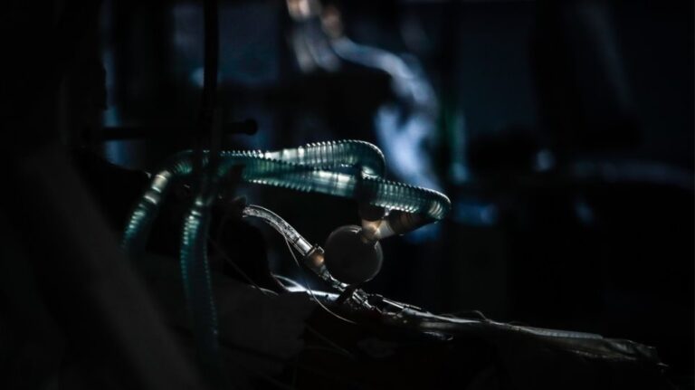 Κορωνοϊός – ΗΠΑ: 577 θάνατοι και 53.363 μολύνσεις σε μια ημέρα!