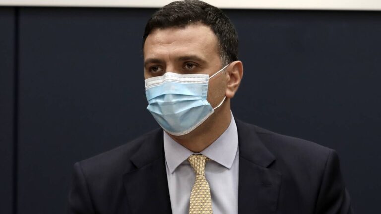 Κικίλιας: Στο τέλος του έτους θα έχουμε 1.200 ΜΕΘ και ΜΑΦ με μόνιμο προσωπικό