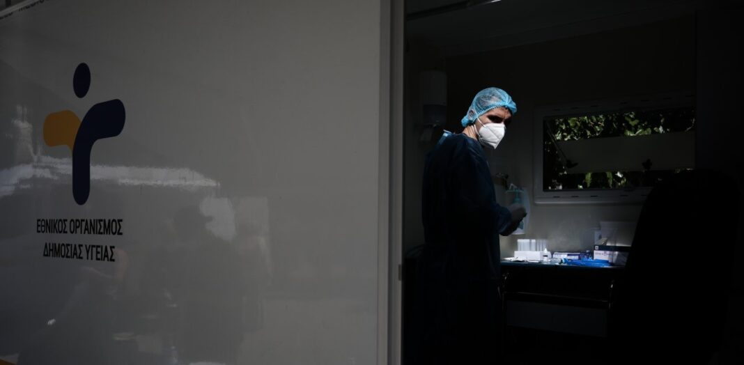 Πέλλα: Μαζικά τεστ κορονοϊού μετά τον εντοπισμό 114 κρουσμάτων σε εργοστάσιο
