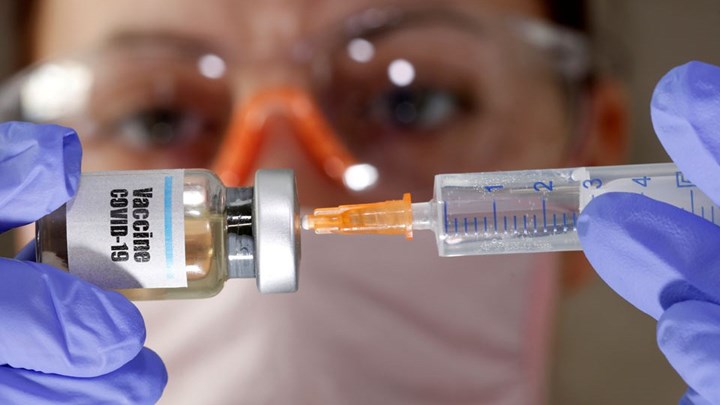 Κορωνοϊός: Αναστέλλεται η δοκιμή του εμβολίου της Johnson & Johnson – Η ανεξήγητη ασθένεια εθελοντή