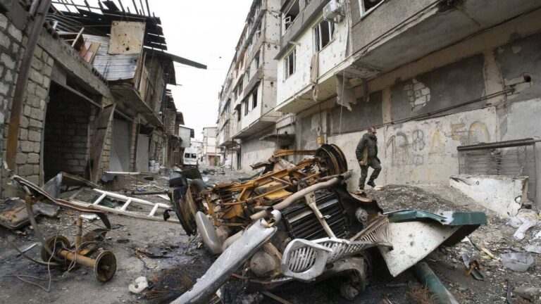 Ναγκόρνο Καραμπάχ: Συμφωνία Αρμενίας και Αζερμπαϊτζάν για εκεχειρία ανακοίνωσε ο Λαβρόφ