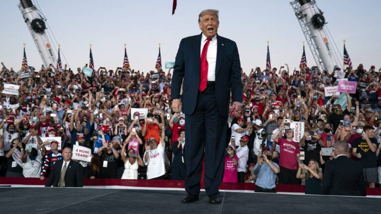 Τραμπ: Αρνητικός στον κορωνοϊό εδώ και μέρες – Τι λέει ο γιατρός του