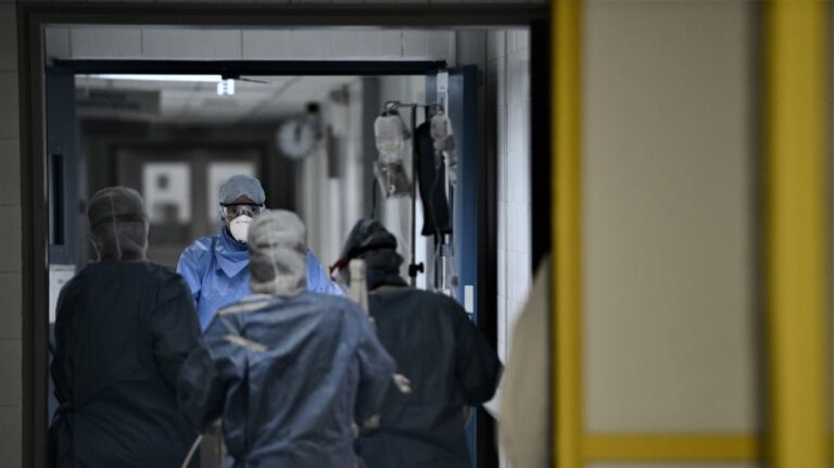 Νεκροί από κορωνοϊό: Κατέληξαν τέσσερις ασθενείς τις τελευταίες ώρες