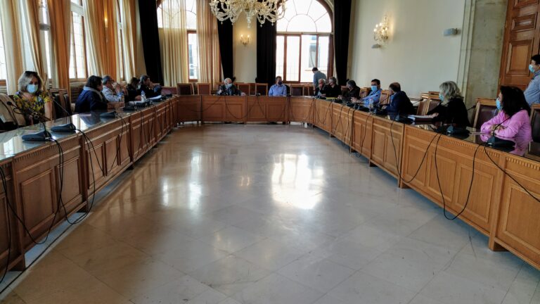 Σύσκεψη για την αντιπλημμυρική θωράκιση του Ηρακλείου (εικόνες)