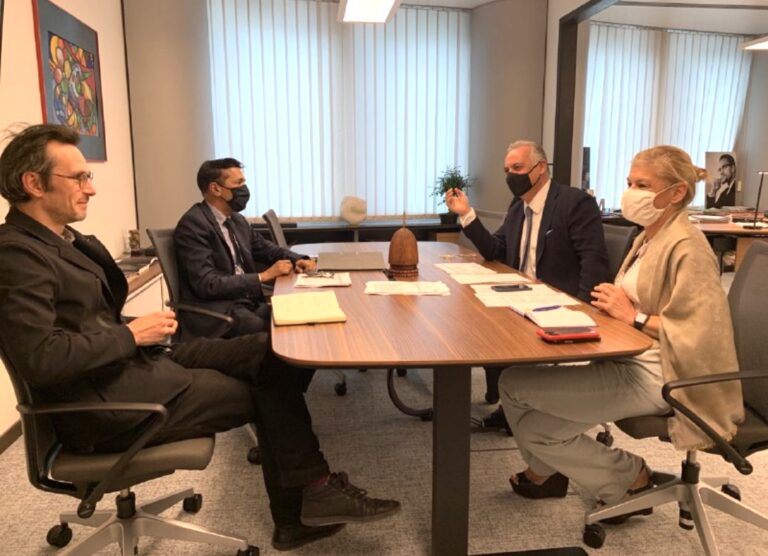 Ο Μ. Κεφαλογιάννης στις διαπραγματεύσεις για το Ταμείο Δίκαιης Μετάβασης