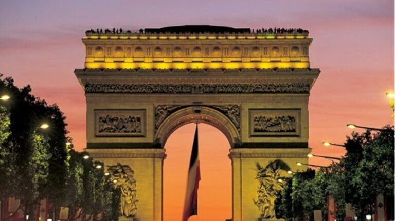 Στο χάος του κορωνοϊού η Γαλλία: Τα ημερήσια κρούσματα ξεπέρασαν τα 50.000