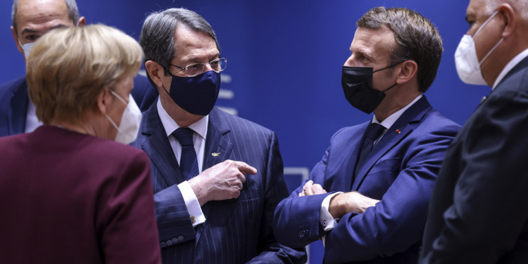 Σύνοδος Κορυφής: «Βαρύ» το κλίμα για την Τουρκία -Η Ελλάδα αύξησε την πίεση με το εμπάργκο όπλων