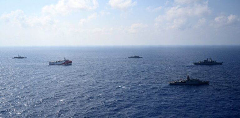 Η Τουρκία ακύρωσε και τις ασκήσεις στην Αττάλεια για τις 28 Οκτώβρη