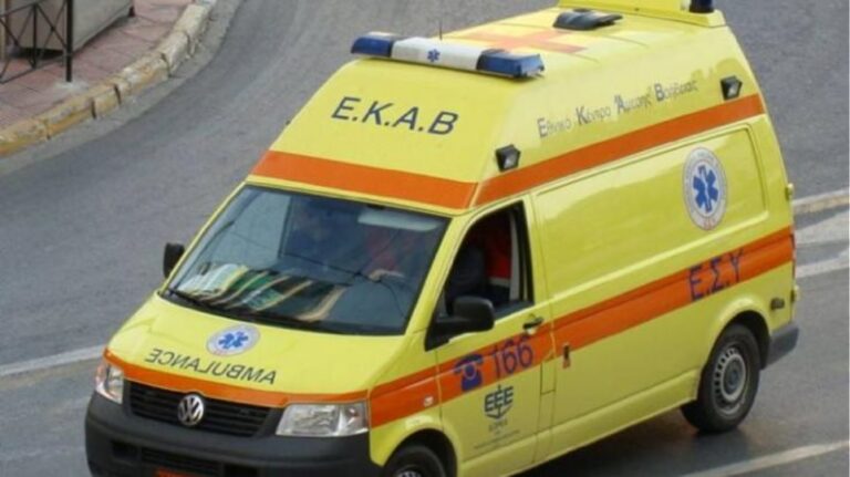 Αυτοκίνητο έπεσε στο ποτάμι – Γλίτωσε από θαύμα ο 27χρονος οδηγός (εικόνες)