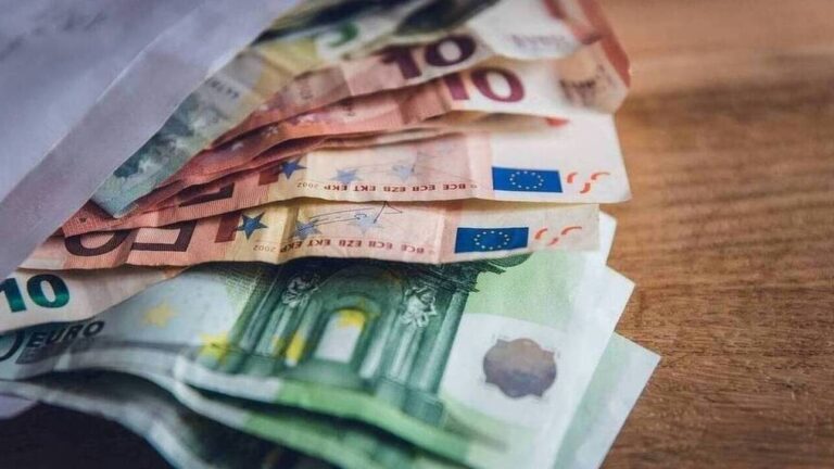 Ενεργοποιούνται μέσα στο Νοέμβριο οι ευνοϊκές ρυθμίσεις για τις φορολογικές οφειλές