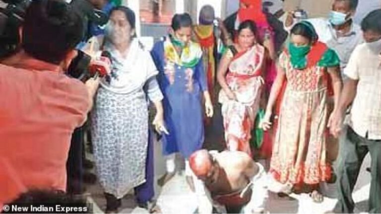 Ινδία: 14χρονη θύμα βιασμού από 45χρονο «εξορκιστή» – Τον λίντσαραν οι συγγενείς της