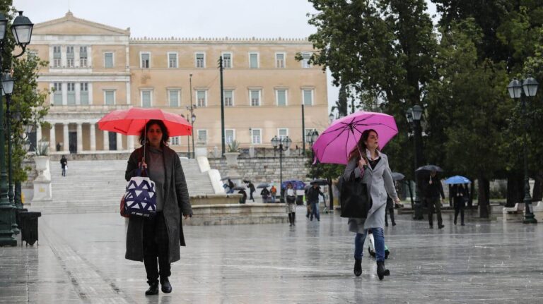 Καιρός: Πτώση της θερμοκρασίας και βροχές τη Δευτέρα