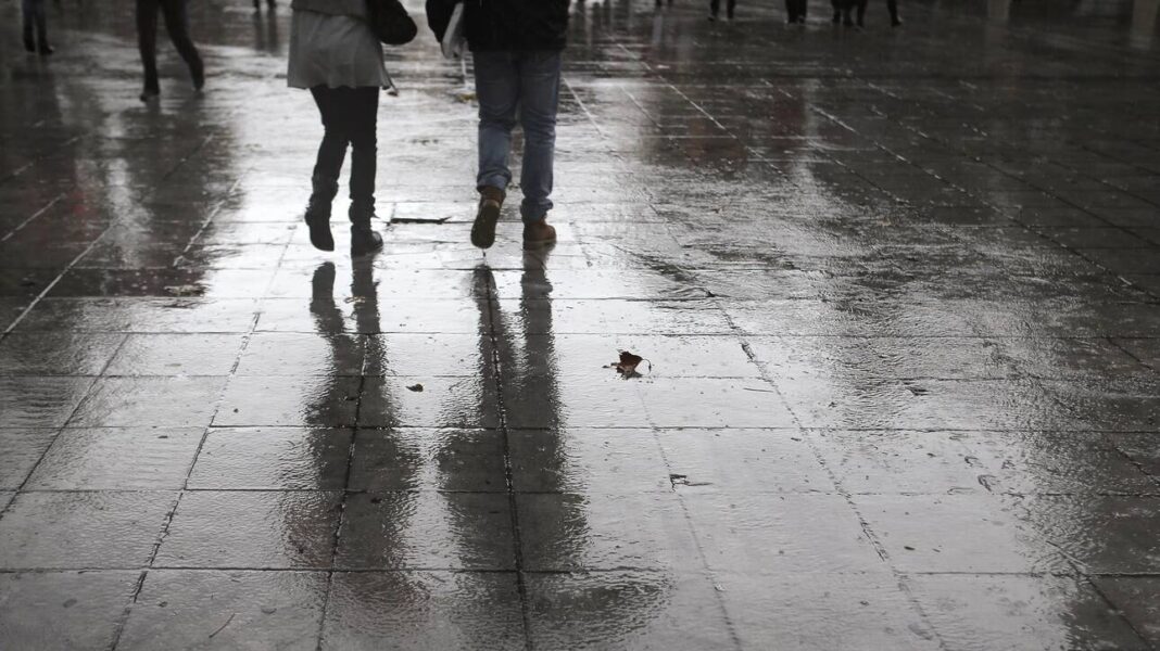 Κακοκαιρία «Κίρκη»: Συνεχίζονται οι βροχές και καταιγίδες – Πότε εξασθενούν τα φαινόμενα