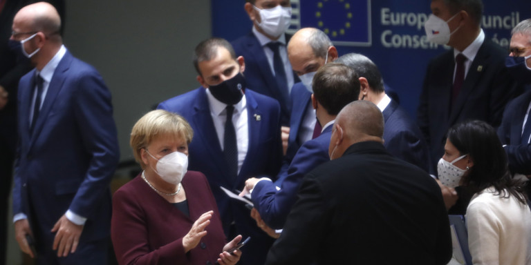 Κορωνοϊός: Οι ηγέτες της Ε.Ε. συμφώνησαν σε τακτικές διαβουλεύσεις για τον συντονισμό των μέτρων