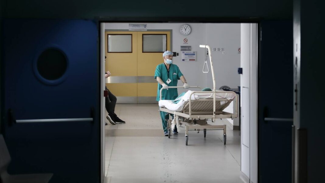 Έρευνα – σοκ: 1 στους 8 ασθενείς covid επιστρέφει στο νοσοκομείο και πεθαίνει από κορωνοϊό