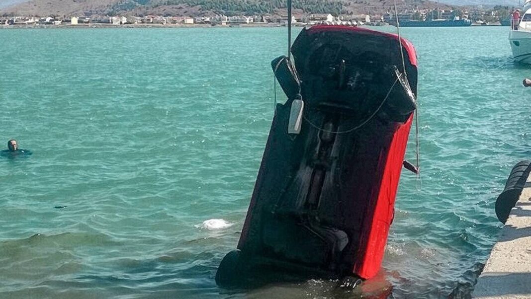 Αυτοκίνητο έπεσε στο λιμάνι – Νεκρή η οδηγός
