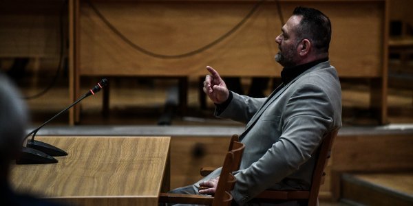 Γιάννης Λαγός για απόφαση Χρυσής Αυγής: Χαίρομαι που σας πολεμώ – Ούτε κάνω πίσω σε τίποτα