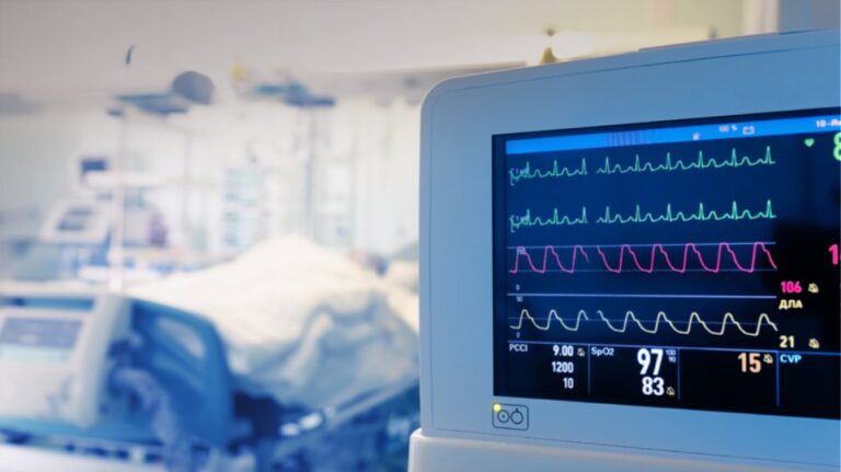 Κορωνοϊός: Και τρίτος νεκρός μέσα σε λίγες ώρες