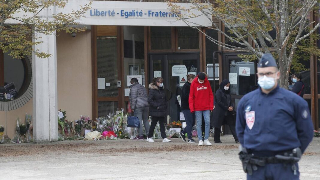 Αποκεφαλισμός καθηγητή στο Παρίσι: Δεσμούς με τον ISIS είχε ο 18χρονος δράστης