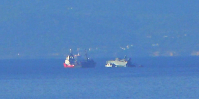 Βυθίζεται το «Καλυψώ» του Πολεμικού Ναυτικού μετά από σύγκρουση με πλοίο (εικόνες)