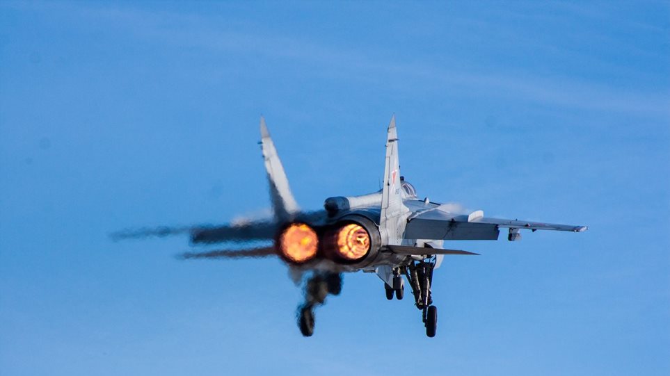 Συντριβή μαχητικού αεροσκάφους στην ανατολική Ρωσία – Σώοι οι πιλότοι