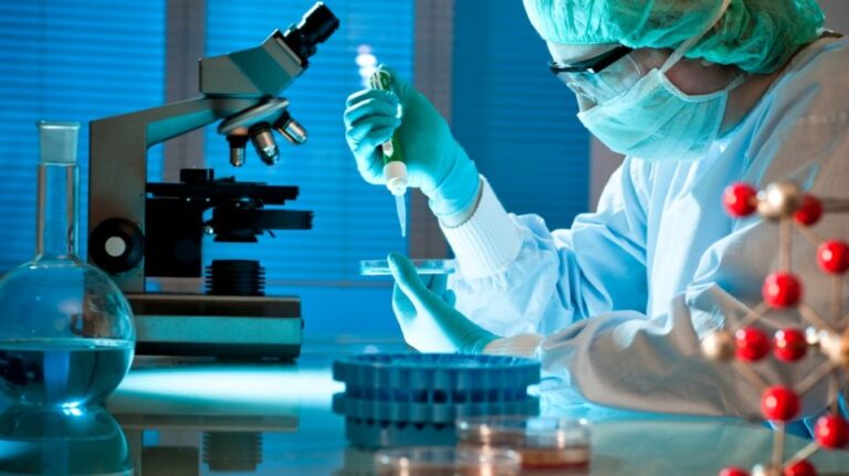 Κορωνοϊός: Τα αντισώματα όσων νόσησαν εξασθενούν αλλά διαρκούν τέσσερις μήνες