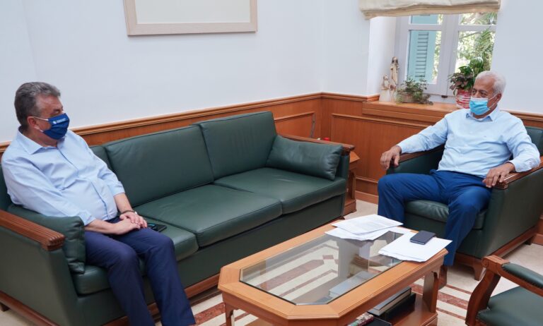 Στο επίκεντρο της συνάντησης αναπτυξιακά θέματα του Δήμου Αποκορώνου