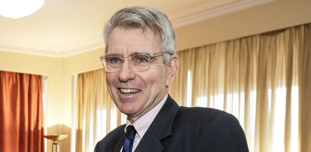 Στο Πεντάγωνο ο Αμερικανός πρέσβης Τζέφρι Πάιατ