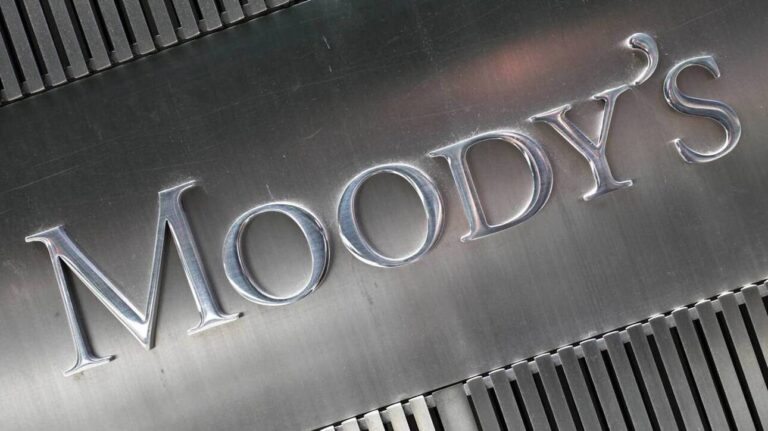 Moody’s: Αναβάθμισε την Ελλάδα σε «Βa3» με σταθερές προοπτικές