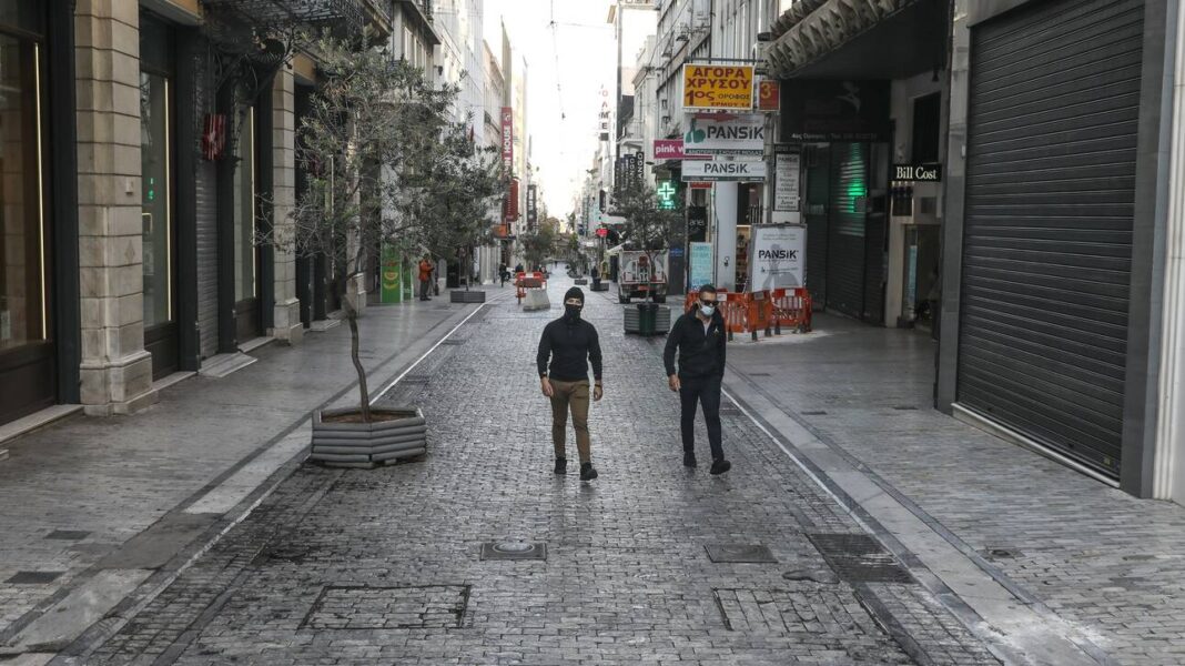 Γεωργιάδης: Δεν θεσμοθετείται άνοιγμα καταστημάτων την Κυριακή