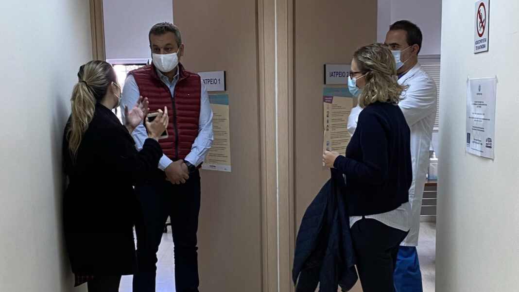 Στην 1η Τοπική Μονάδα Υγείας Ηρακλείου ο Χάρης Μαμουλάκης