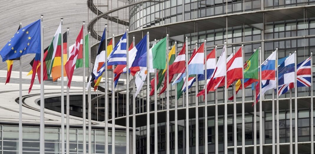 Ευρωπαϊκό Κοινοβούλιο: Στηρίζει την αυστηρή επιβολή κυρώσεων στην Τουρκία