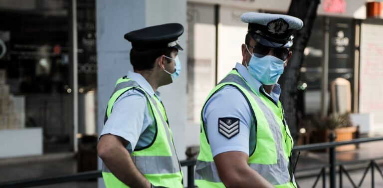 Lockdown: Επί ποδός η ΕΛ.ΑΣ – «Κόπηκαν» οι άδειες στην αστυνομία