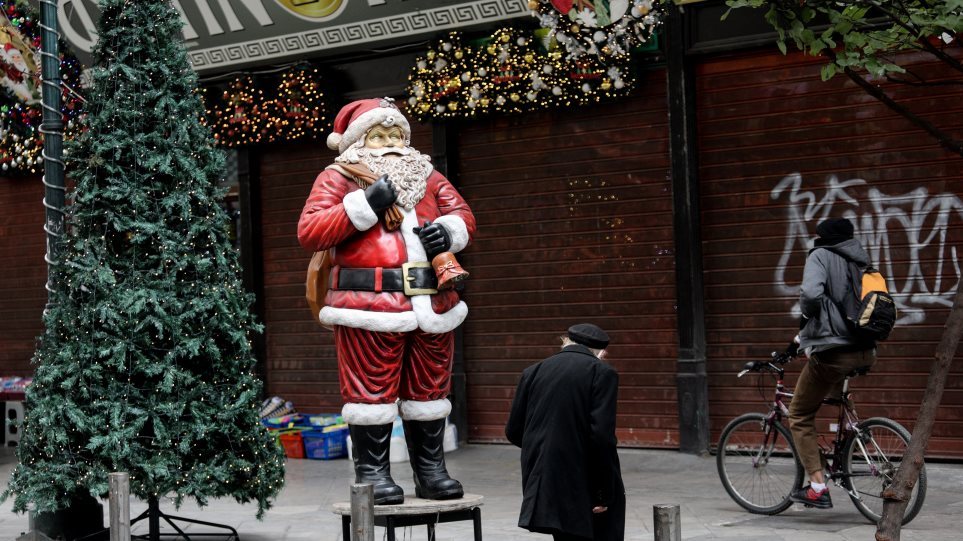 Lockdown: Όλα τα σενάρια για τα Χριστούγεννα – «Όχι» στο άνοιγμα της εστίασης λένε οι επιχειρηματίες